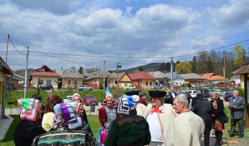 Inštalácia zborovej farárky v obci Betliar - vystúpenie FSk Hôra
