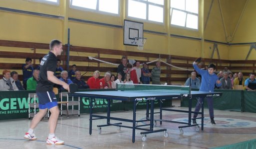 Stolnotenisová exhibícia máj 2019