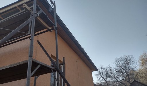 Výmena podhľadov a zvodov na budove MŠ