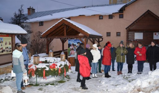 Zapálenie IV. adventnej sviečky betlehemským svetlom