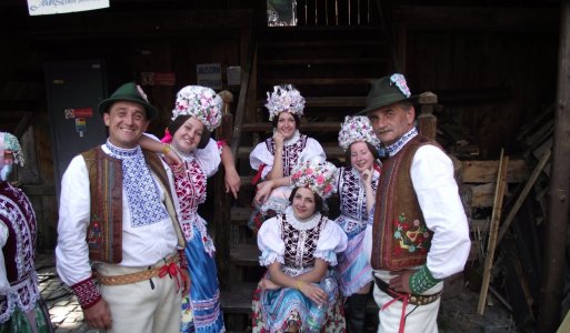 Folklórna skupina 2