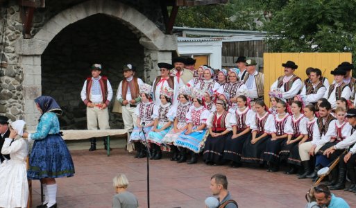 Folklórna skupina 2