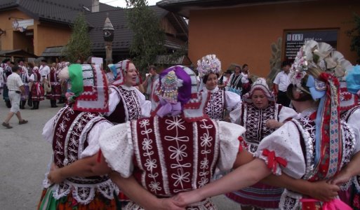 Folklórna skupina 3