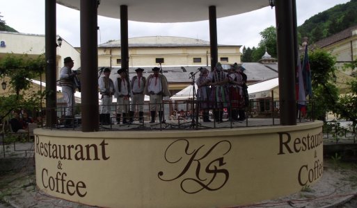 Folklórna skupina 5