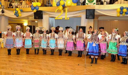 Folklórna skupina 12